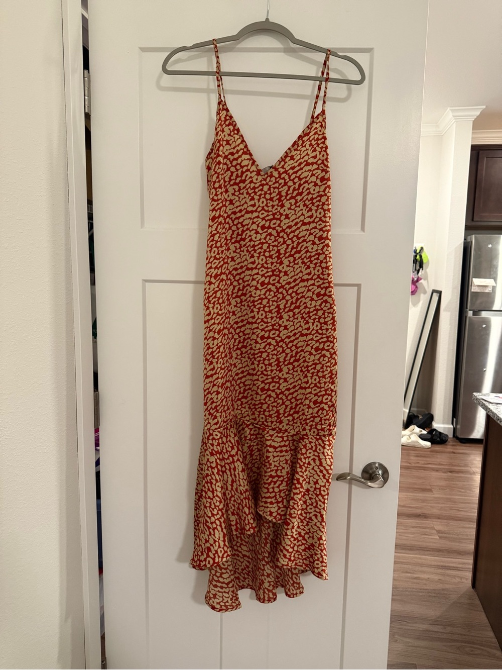Pretty little thing Animal-Print Slip Dress